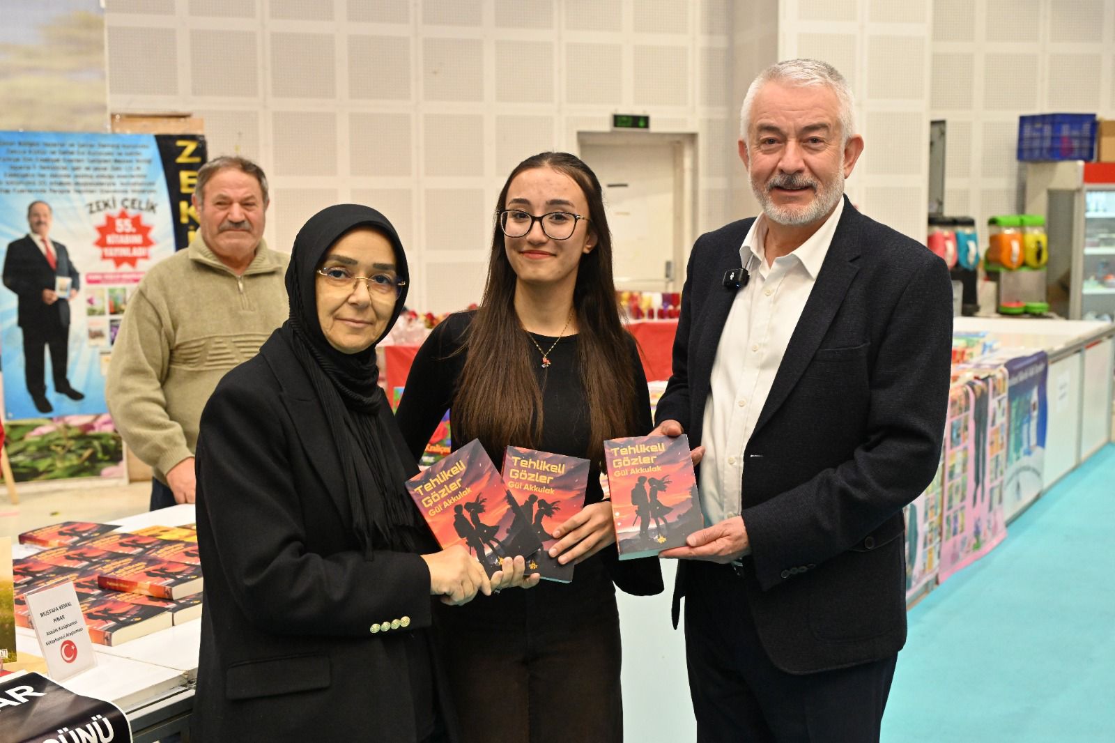 15 12 2025 Baskan 8. Isparta Kitap Fuari Ziyaret (4)