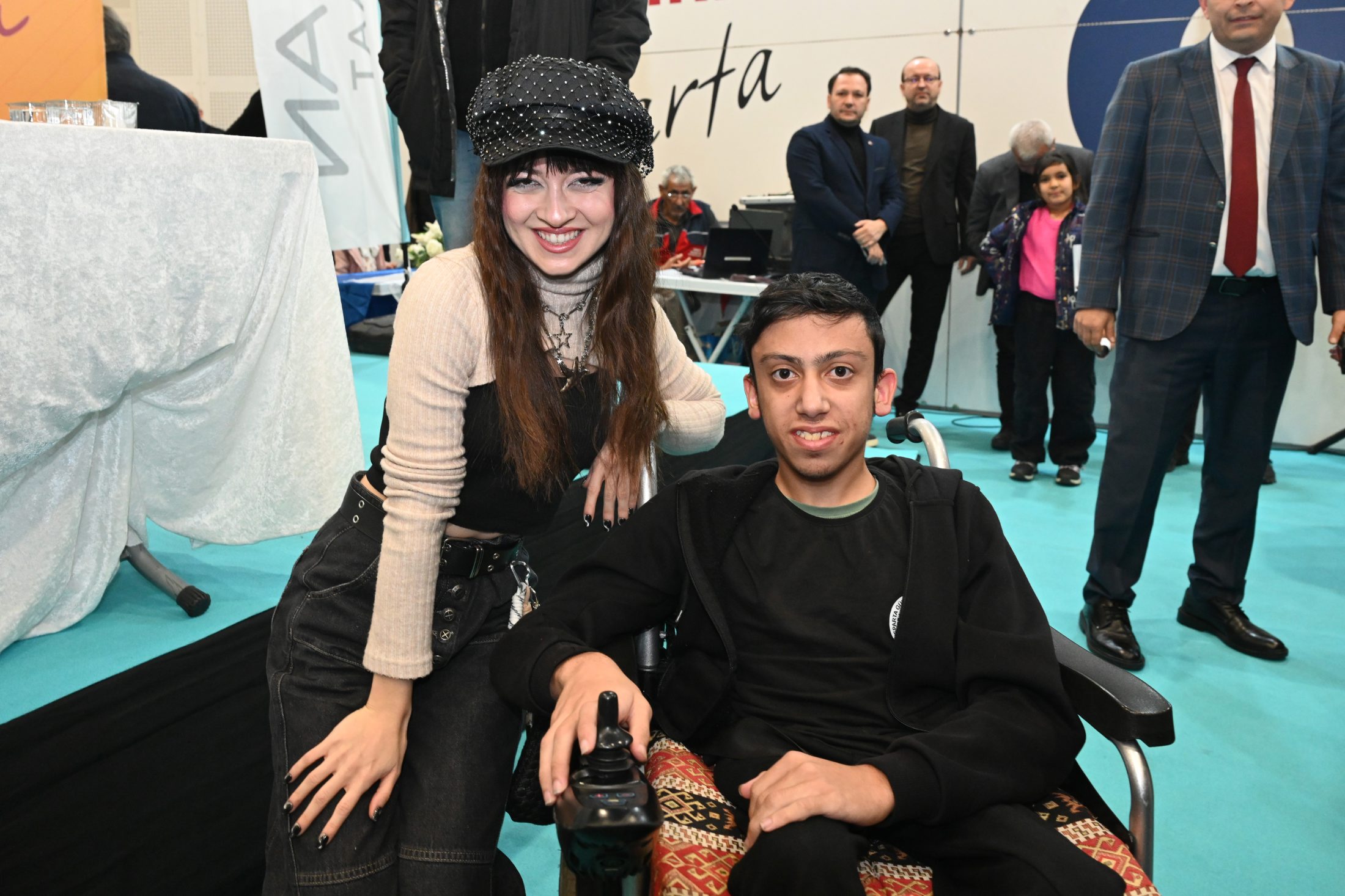 17 12 2025 Melis Fis 8. Isparta Kitap Fuari (7)