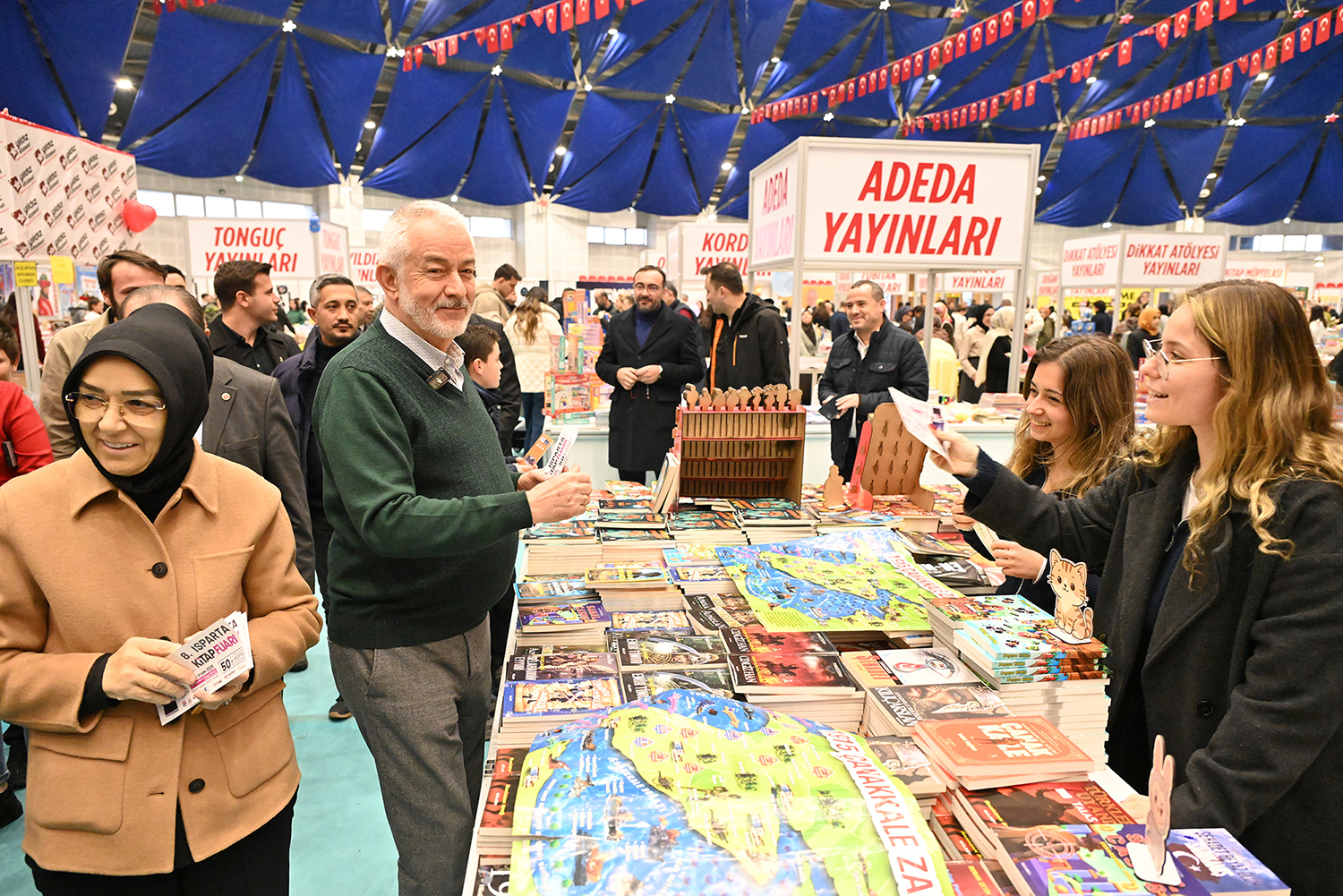 21 12 2025 Baskan 8. Isparta Kitap Fuari Ziyaret (13)