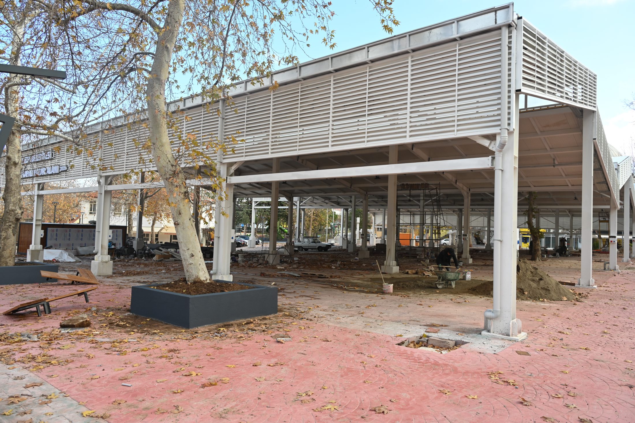 25 12 2025 Gulistan Kapali Pazar Yeri Insaat Calisma (1)