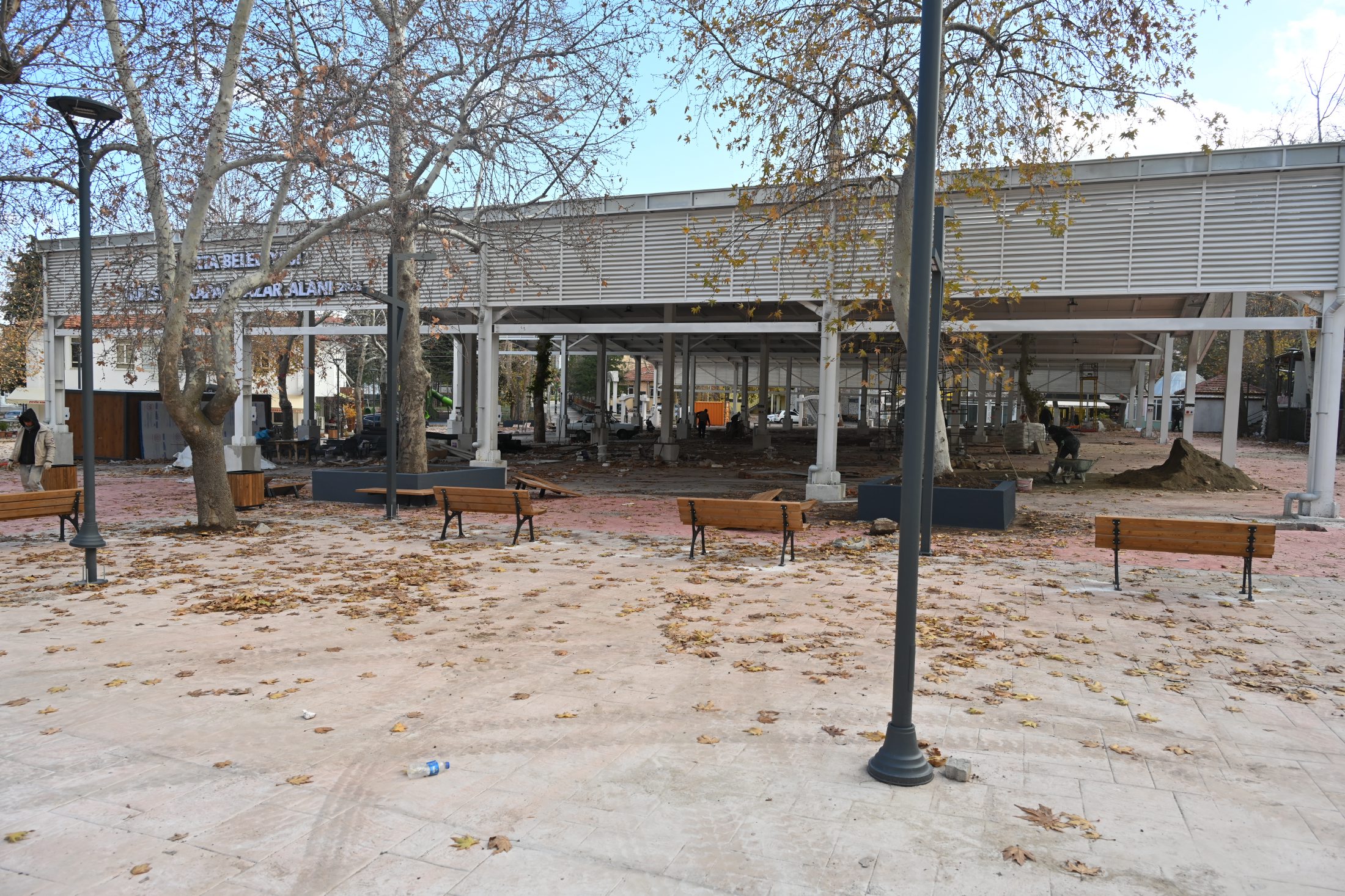 25 12 2025 Gulistan Kapali Pazar Yeri Insaat Calisma (5)