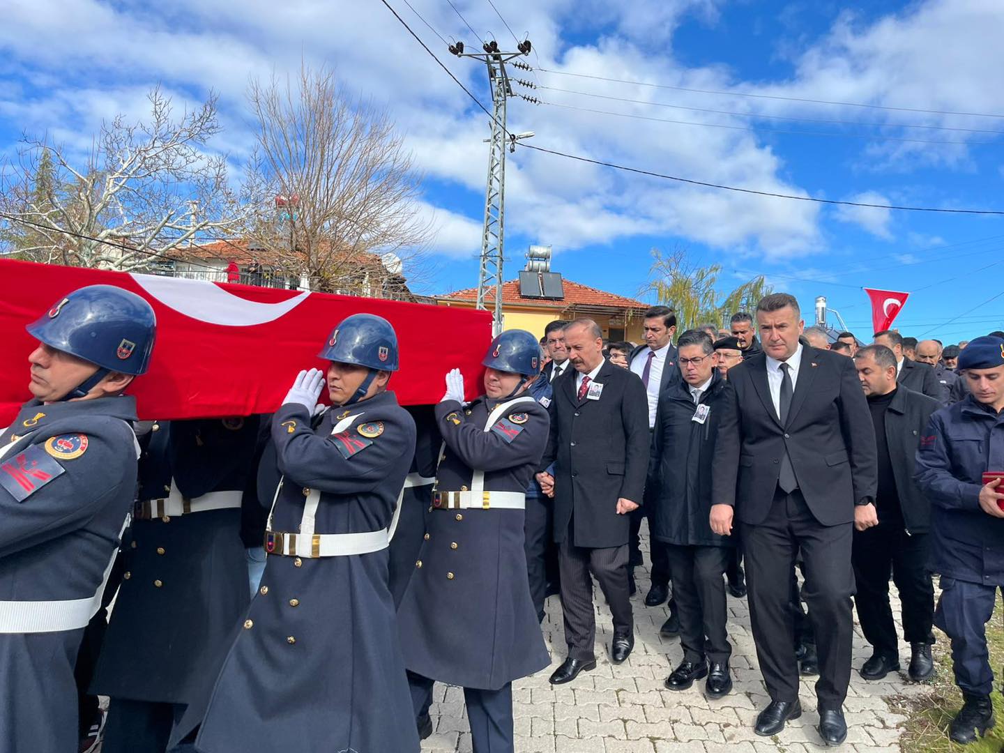 597160495 1274474898060386 112196565587543500 N