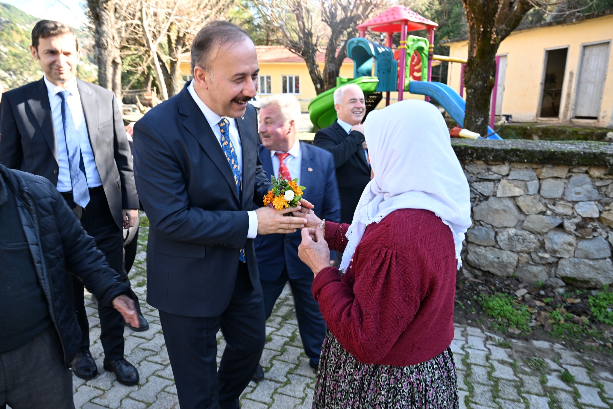 597663582 1399579101620987 553805784908809608 N