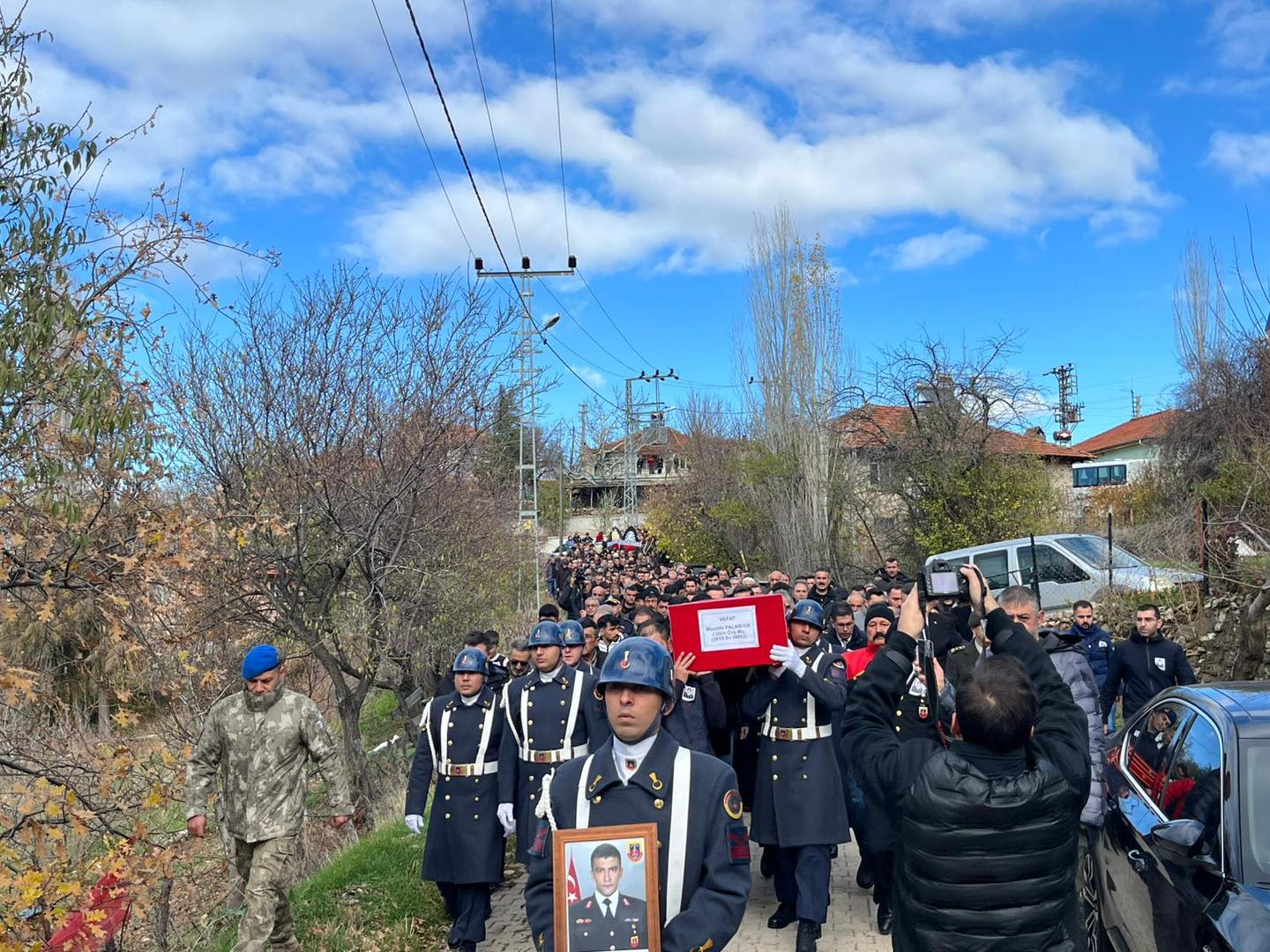 597776008 1274474908060385 4308410217001139860 N