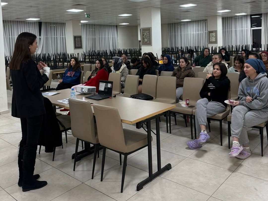 🛡️ Bağımlılıklara Karşı Bilinçleniyoruz🌍 Bugünün Bilinçli Genci, Yarının Umuduyurt Müdürlüğümü (5)