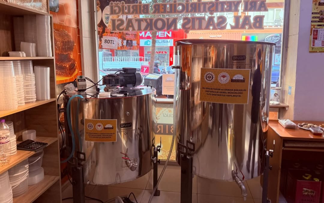 ⭐ Isparta Arıcılığında Yeni Dönem İnvert Şurup Üretimi Başladı 🐝🌿İl Tarım Ve Orman Müdürlüğü