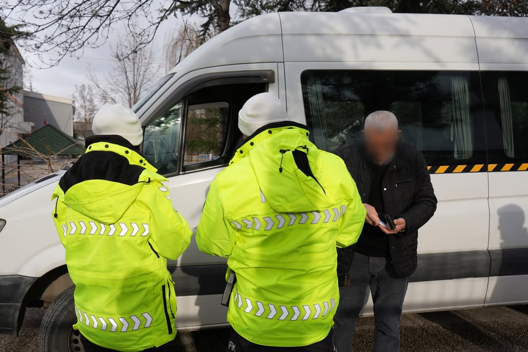 🚔 Okul Önleri̇ Ve Asayi̇ş Uygulamasi 🚔📷 İl Merkezi, Gelendost, Aksu, Atabey🗓️ 29.12.2025 Günü