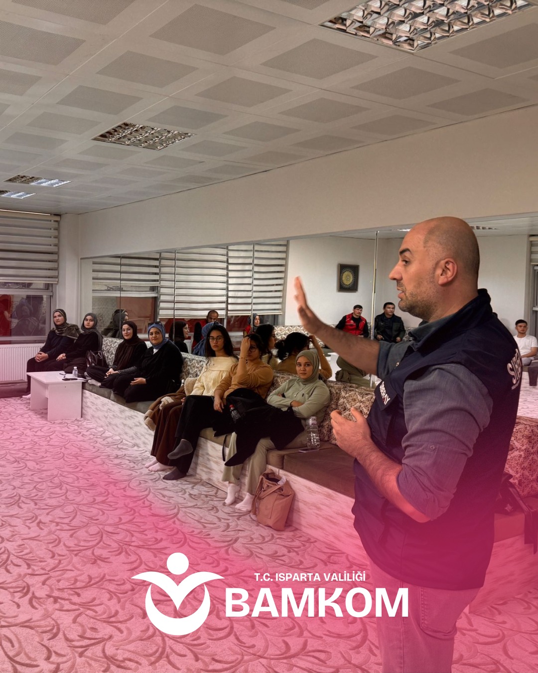 Si̇beray Programı Kapsamında Bilinçlendirme Faaliyetleri Gerçekleştirildisiber Suçların Önlenmesi (1)