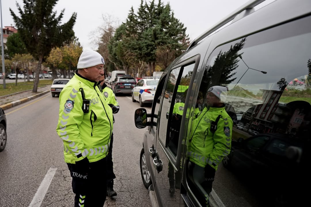 🚨 Şok Uygulama 🚨🗓 26.12.2025 Tarihinde 10 00–23 30 Saatleri Arasında;📍 İpek Mobilya Kavşağı,