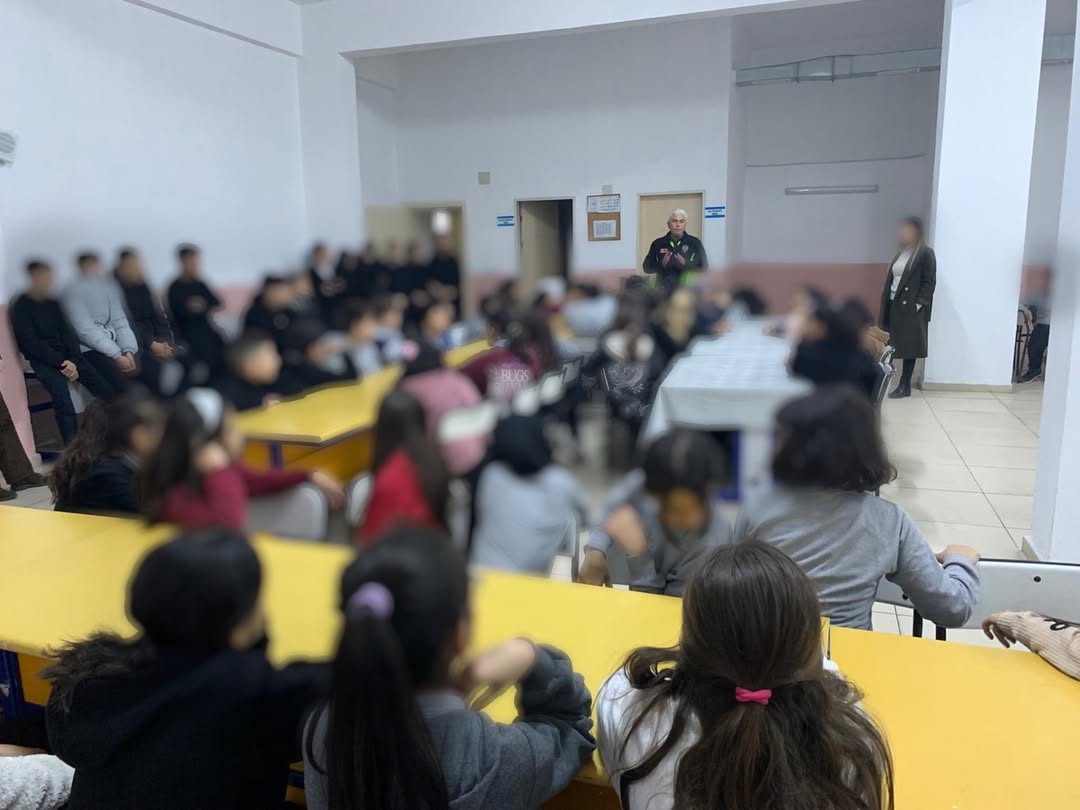 🚦 Trafi̇k Güvenli̇ği̇ Eği̇ti̇mi̇ 🚦🗓️ 17.12.2025 Günü Eğirdir İlçe Emniyet Müdürlüğü Trafik Denetlem (1)