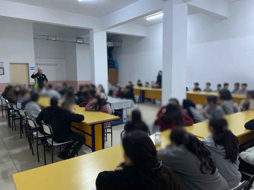 🚦 Trafi̇k Güvenli̇ği̇ Eği̇ti̇mi̇ 🚦🗓️ 17.12.2025 Günü Eğirdir İlçe Emniyet Müdürlüğü Trafik Denetlem