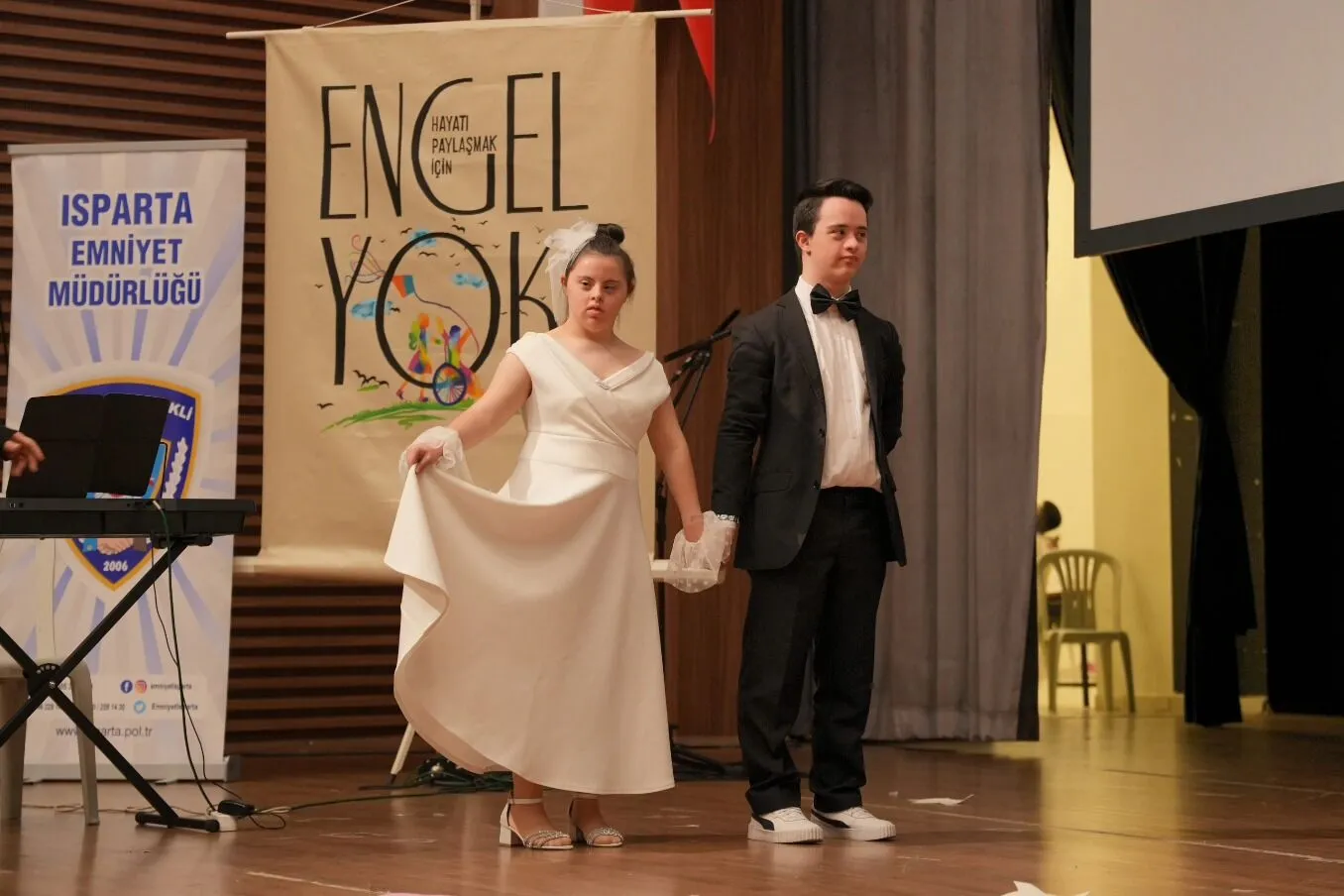Varsa Hayallerin Artik Emniyettesin Programi Ispartada Duzenlendi 4