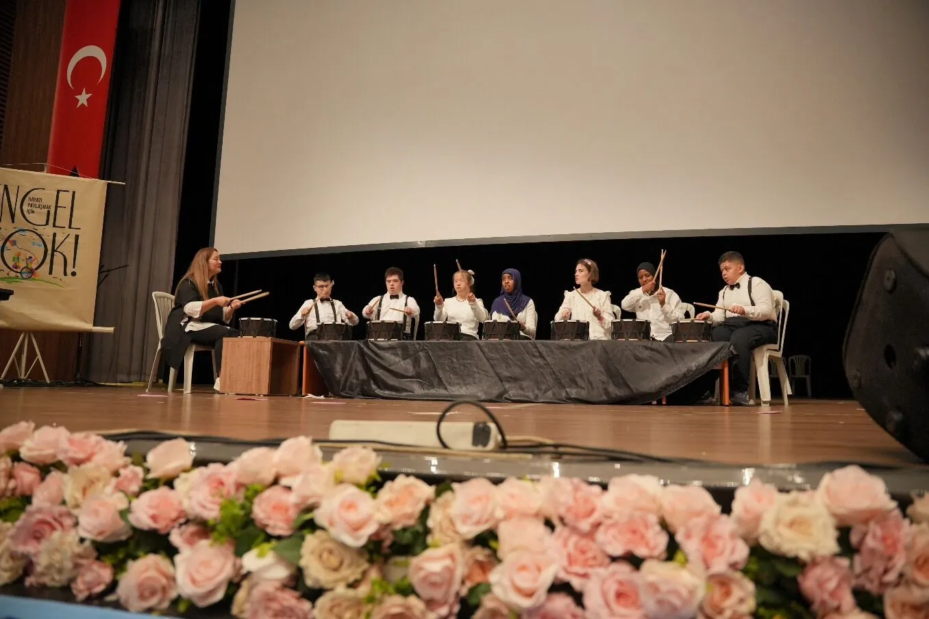 Varsa Hayallerin Artik Emniyettesin Programi Ispartada Duzenlendi 6