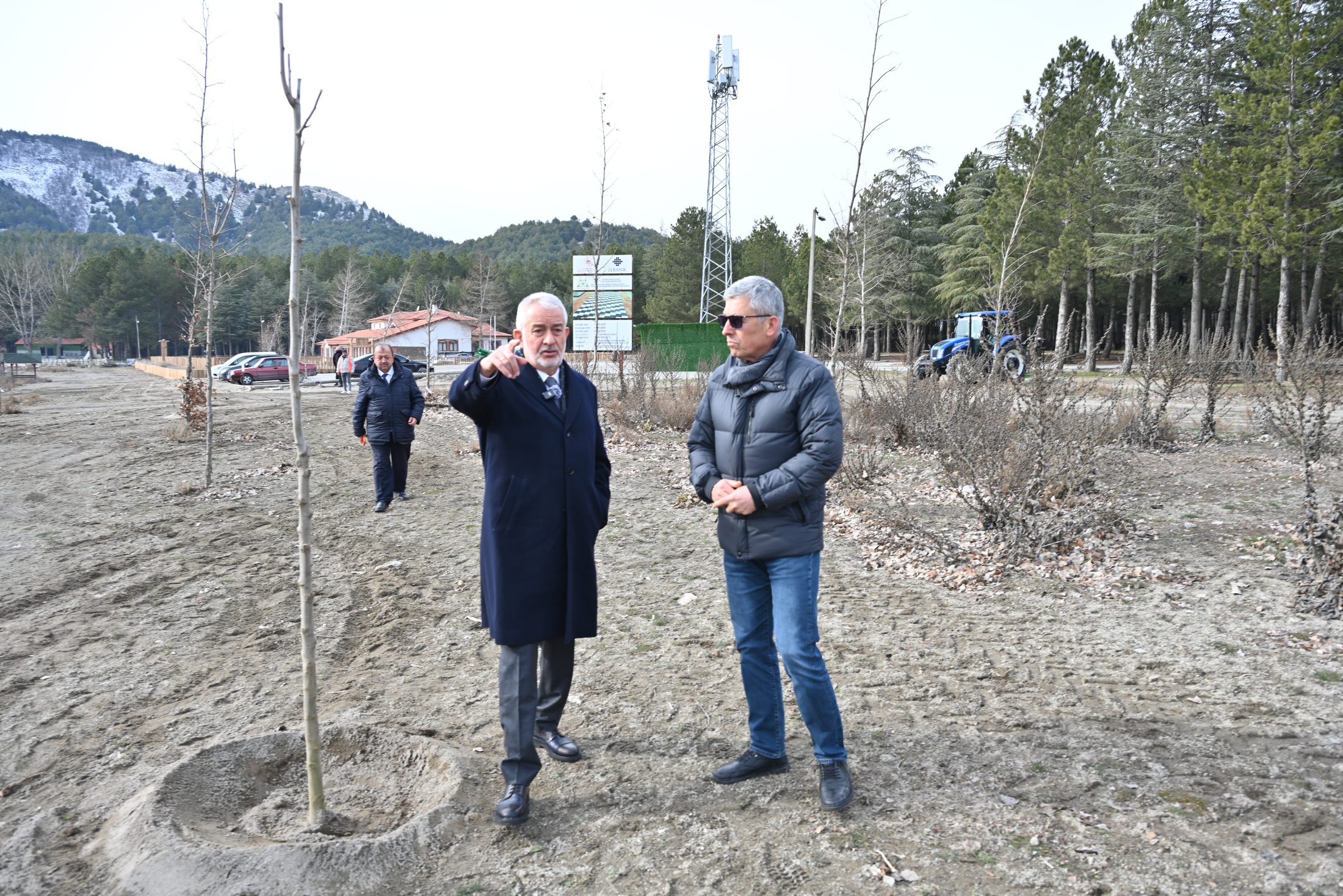 06 01 2026 Golcuk Tabiat Parki Fidan Dikimi (1)