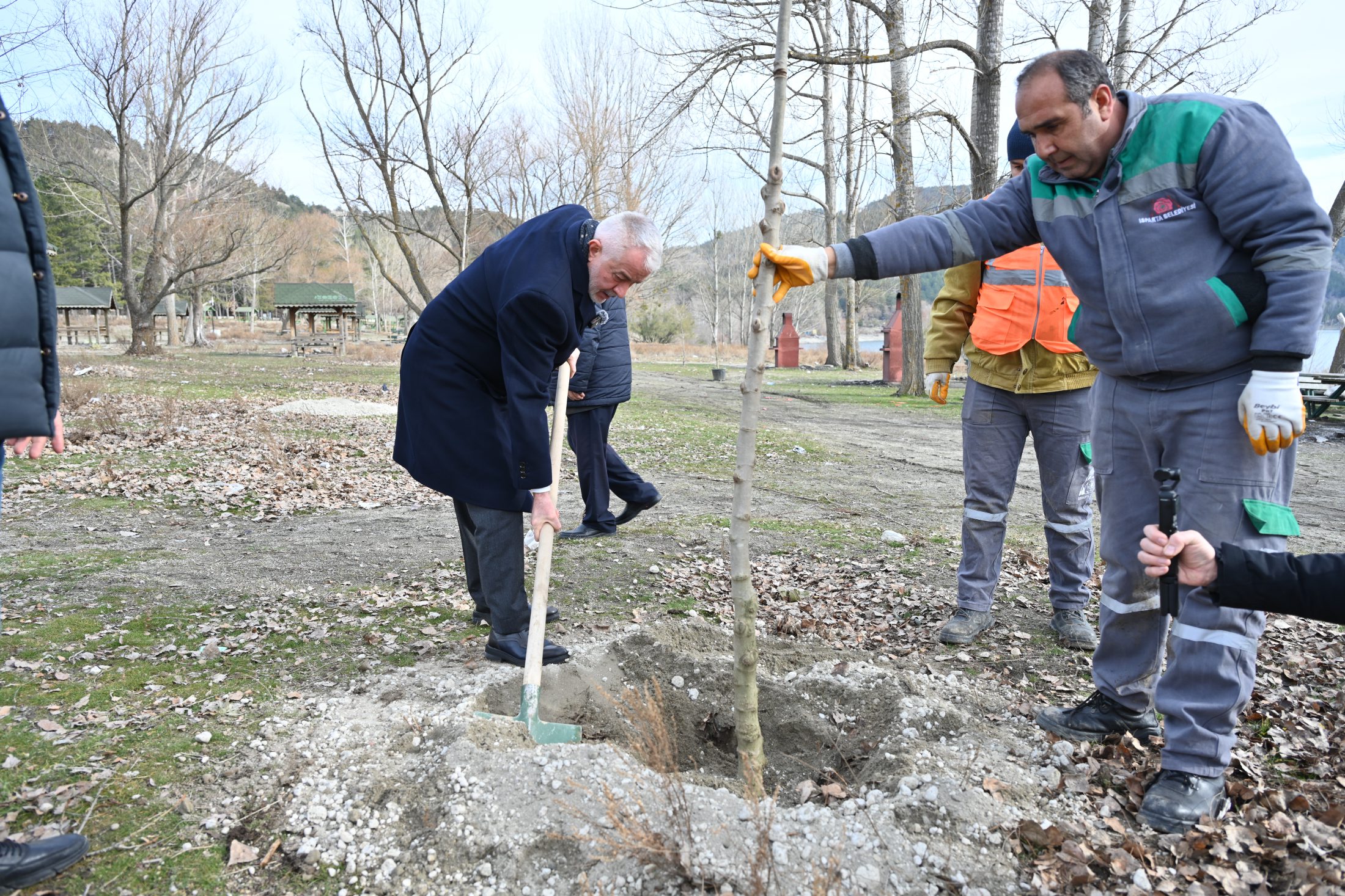 06 01 2026 Golcuk Tabiat Parki Fidan Dikimi (3)
