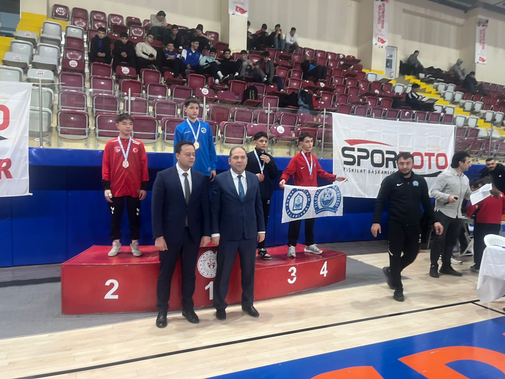 535A2309 2105 4137 98B0 D4Ec057E9Fc0