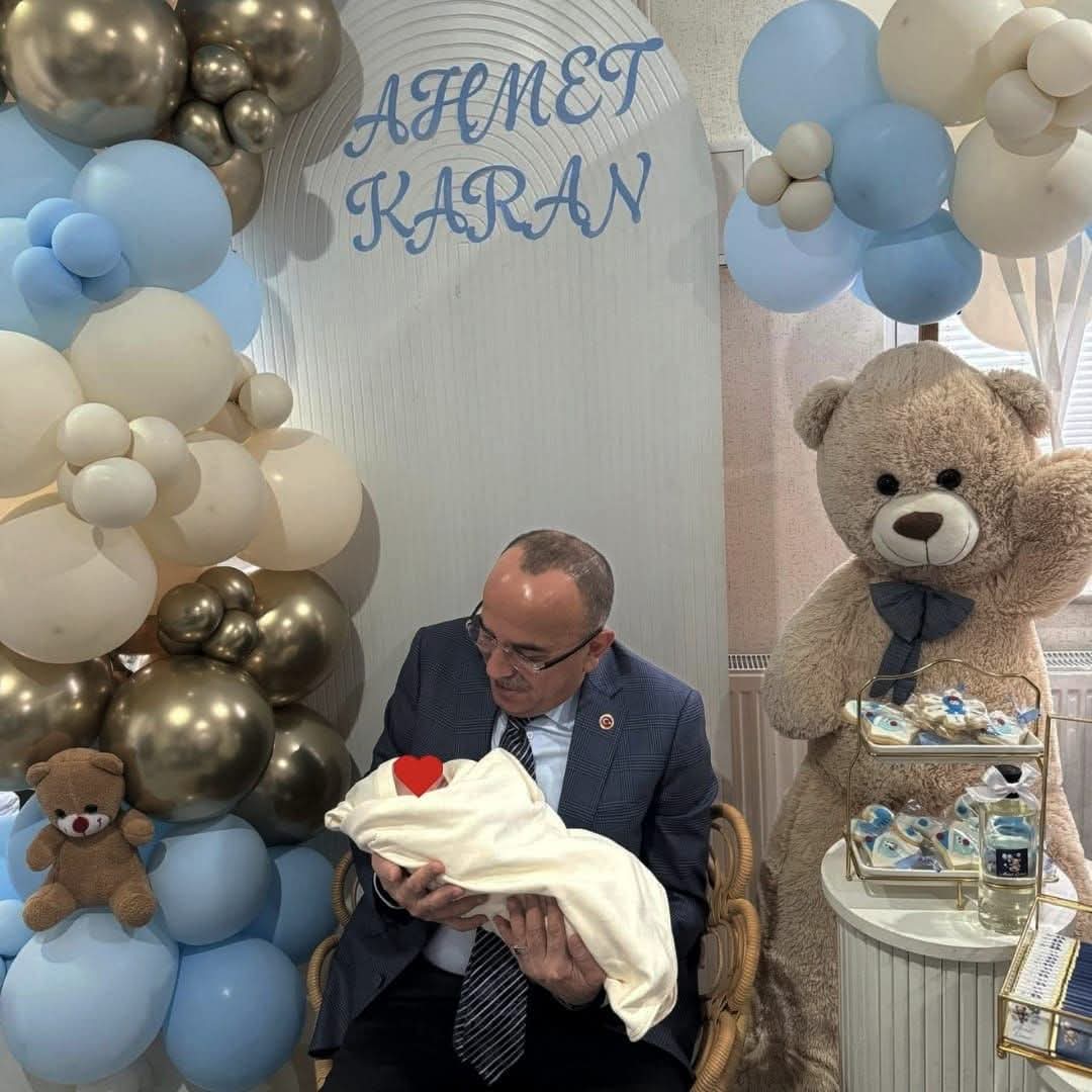 76B23F3C 4F81 4E2C 8F02 C945B6979E43