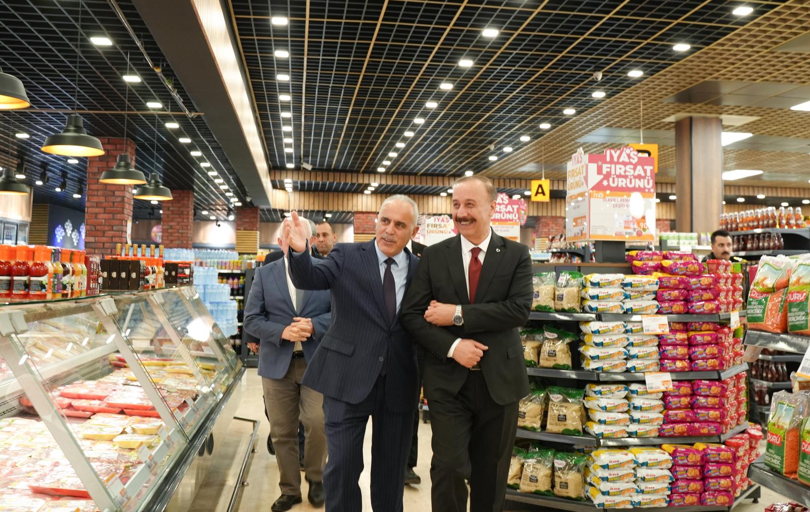 F8Fcb833 5C41 4D14 96A1 F60E8390A8E3