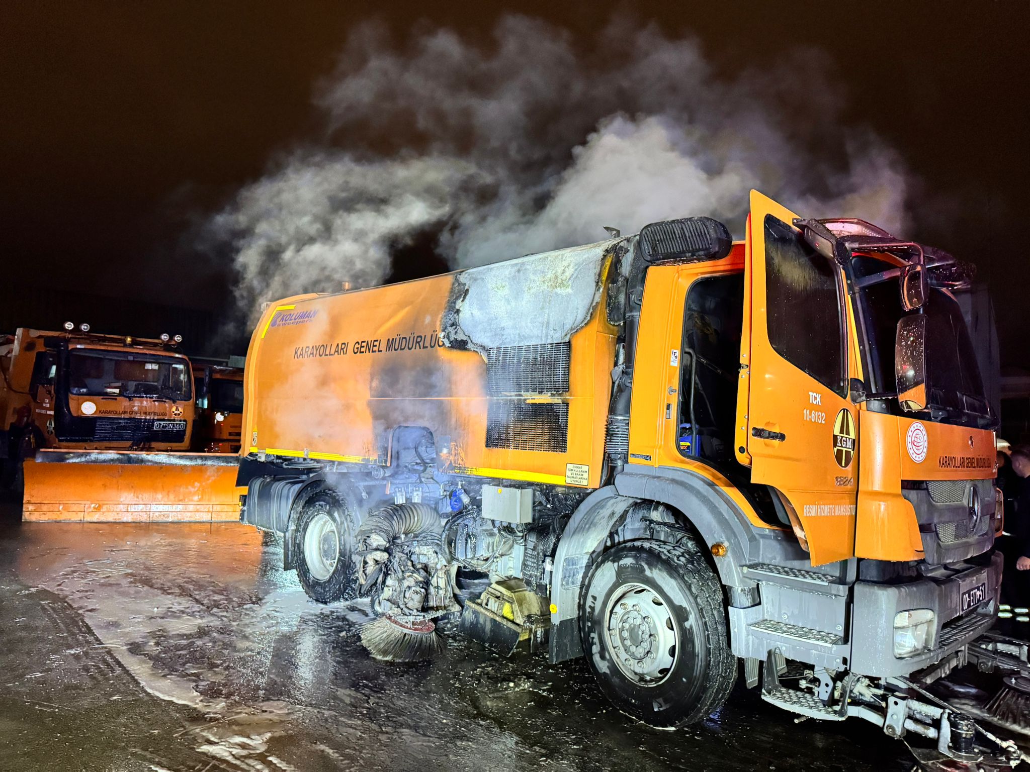 Karayolları Kamyon Yandi (3)