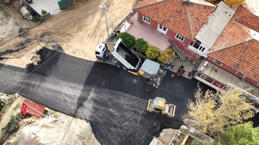 629817743 17891385540414203 1633330951412471567 N