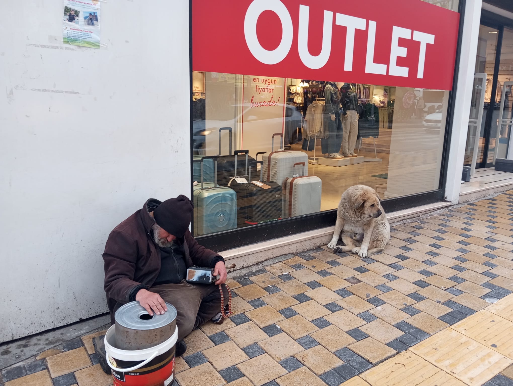 676A8C14 0Ca5 42F5 Ae6D 3D2B8A494545