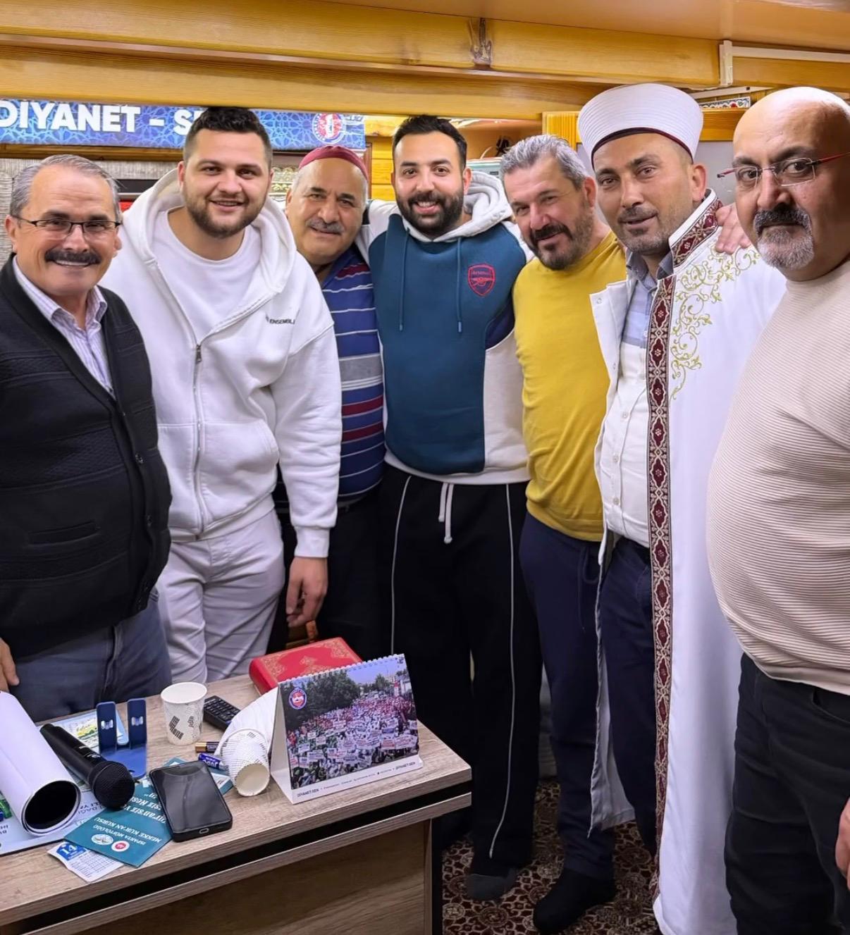 Db1E52D3 702A 48Ee Bd52 D7362810Dc6D