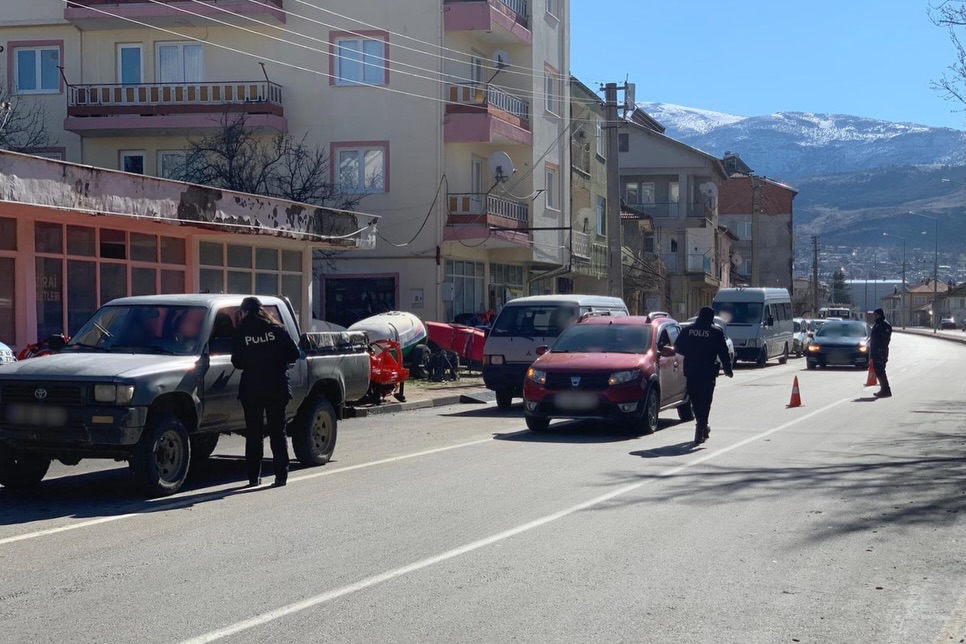 🚔 Okul Önleri̇ Ve Asayi̇ş Uygulamasi 🚔📷 İl Merkezi, Gelendost,Atabey🗓️ 20.02.2026 Günü Il Merk (3)