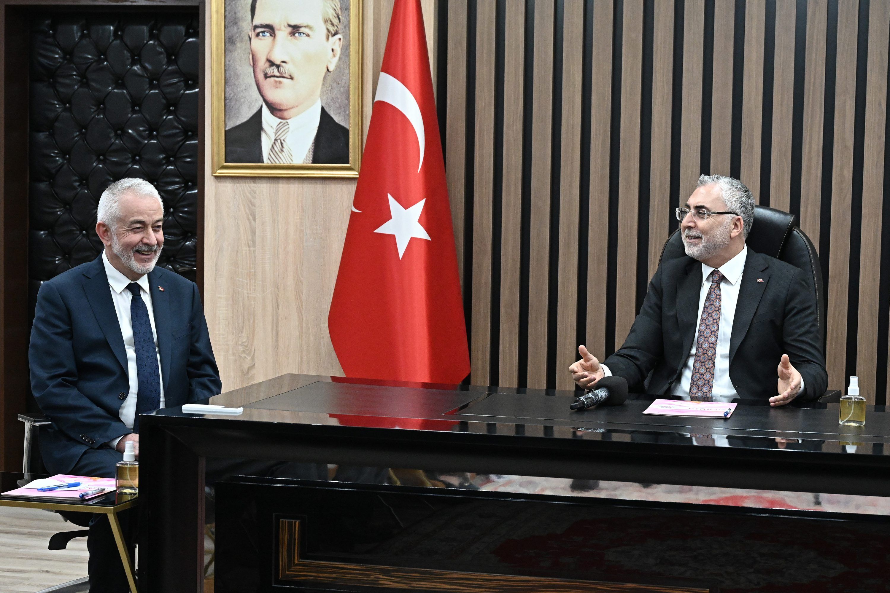 06 03 2026 Calisma Ve Sosyal Guvenlik Bakani Vefat Isikhan Baskan Ziyaret (6)