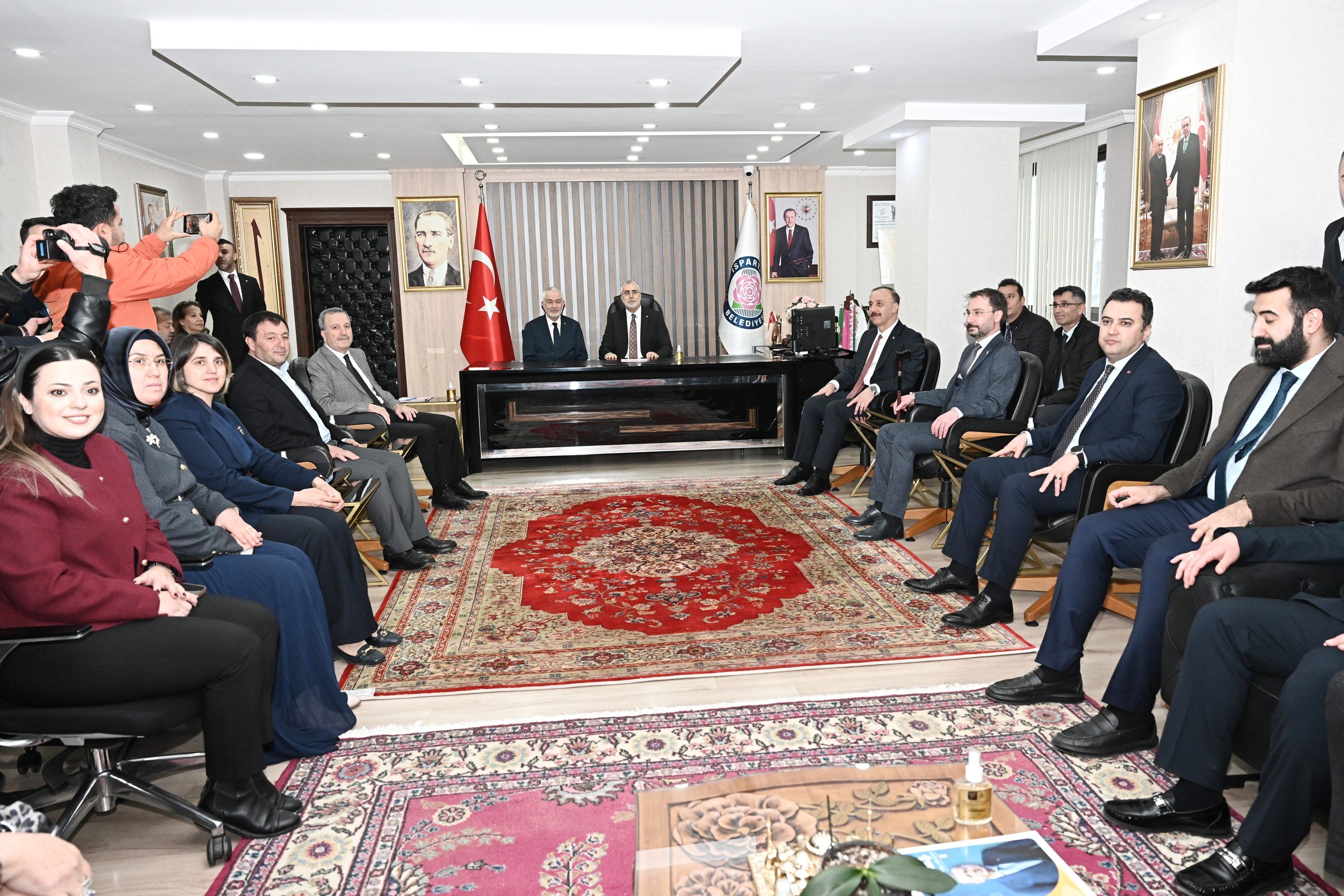 06 03 2026 Calisma Ve Sosyal Guvenlik Bakani Vefat Isikhan Baskan Ziyaret (7)