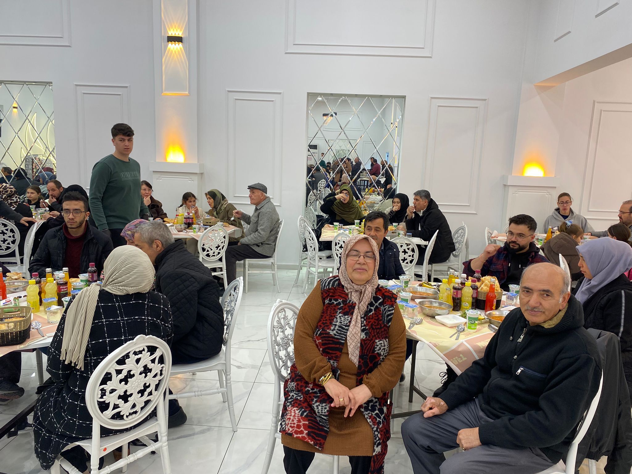 25326A2B 70Ba 4188 Bbca 03D842Aafc6F