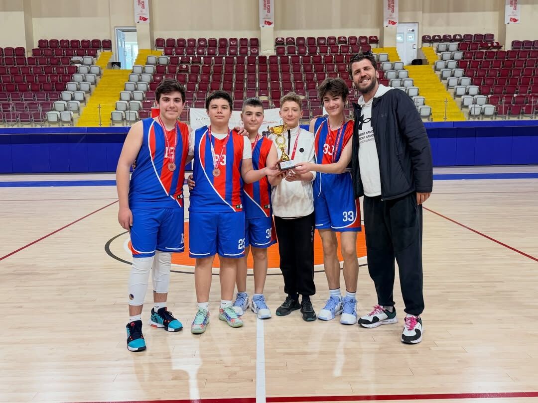 🏀 3X3 Basketbolda Şampiyonlar Belli Oldu2025–2026 Okul Sporları Yıldız Erkekler 3X3 Basketbol İ (2)