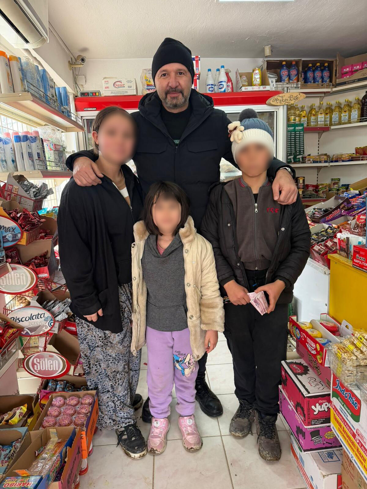 61D8B141 5252 47Be 87Fc Ac4461F9F7A9