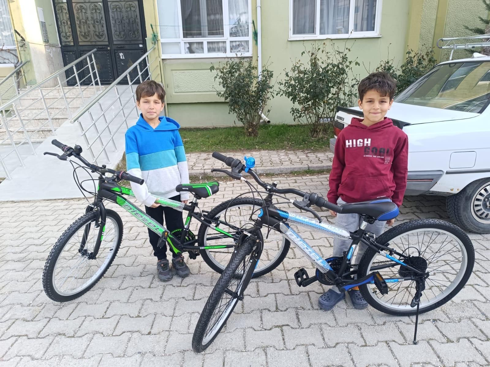 742Ece95 98B5 48E1 9D3E 21Fe01115040