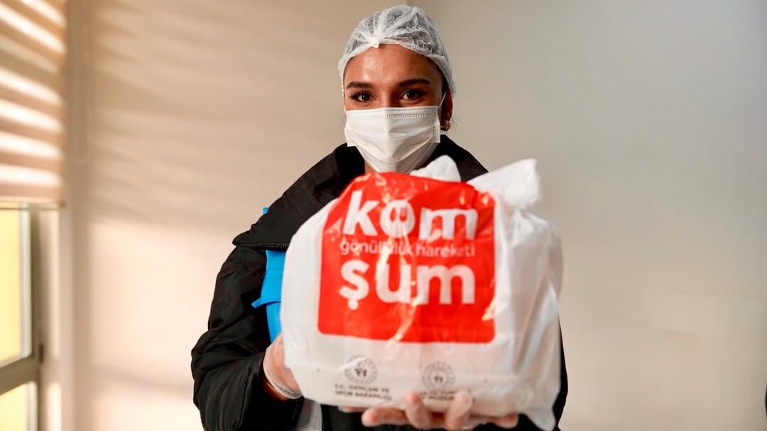 Bir Kapı Çaldık, Bir Gönle Dokunduk 🤍Komşum Projesi Ile Uluborlu Yurdumuzda Kalan Gençlerimiz,