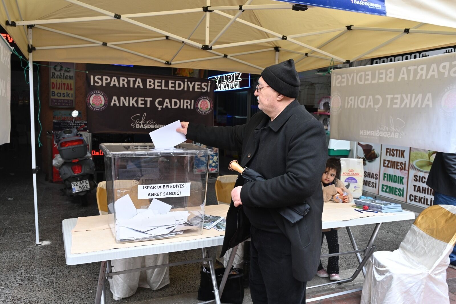 Cumhuriyet Caddesi (2)