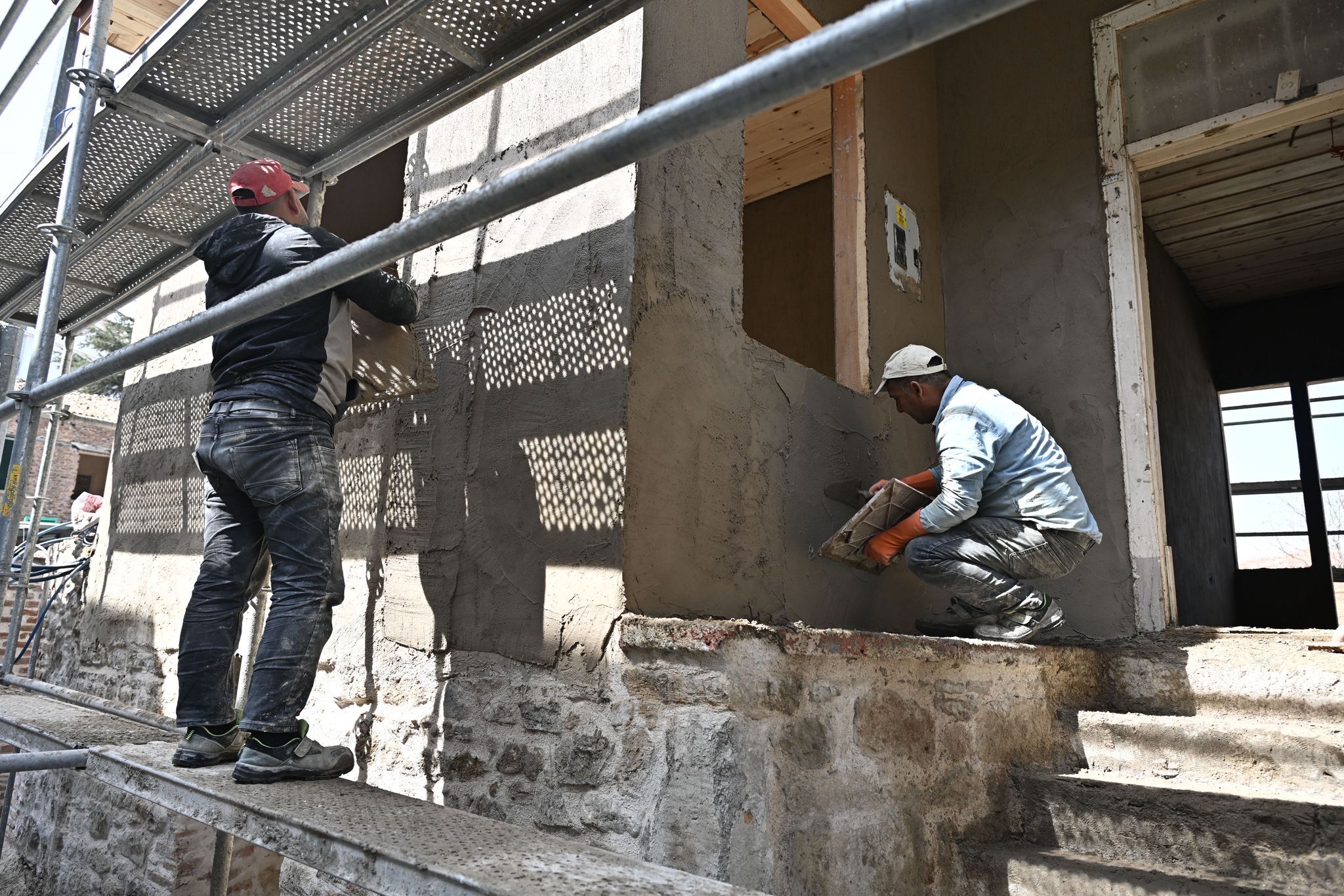 Damgacı Sokak Beyaz Ev (7)