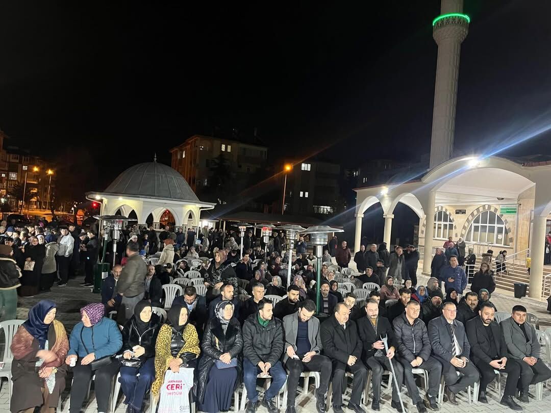 Davraz Mahallesi Bilal I Habeşi Cami Ramazan Buluşmamızı Gerçekleştirdik.seçimden Seçime Değilgü (1)