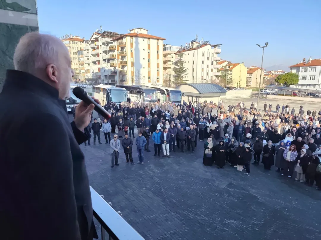 Ispartada Şevval Ayının Son Umre Kafilesi Dualarla Uğurlandıisparta Müftülüğü Umre Organizasyo