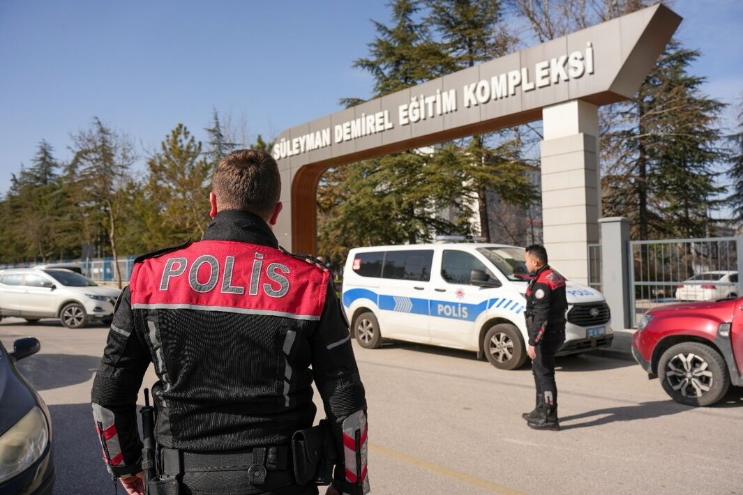 🚔 Okul Çevreleri̇ Deneti̇mleri̇ 📸 İl Merkezi, Eğirdir, Gönen, Uluborlu 📅 05.03.2026 Günü Il Mer (3)