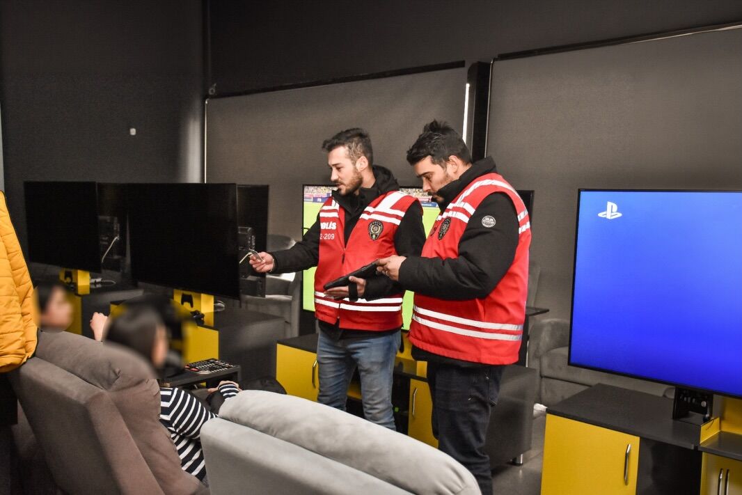 🚔 Okul Çevreleri̇ Deneti̇mleri̇ 📸 İl Merkezi, Yenişarbademli, Sütçüler, Aksu 🗓 27 Mart 2026İl M (2)