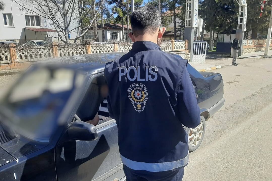 🚔 Okul Önleri̇ Ve Asayi̇ş Uygulamasi 🚔📷 İl Merkezi, Gelendost, Şarkikaraağaç🗓️ 12.03.2026 Günü (1)