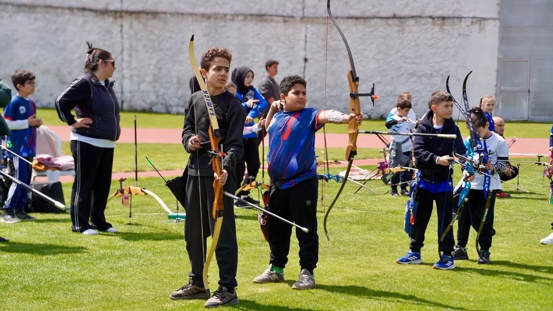 🏹🇹🇷 23 Nisan Ulusal Egemenlik Ve Çocuk Bayramı Okçuluk Turnuvası Coşkuyla Sona Erdiminik Spor (1)