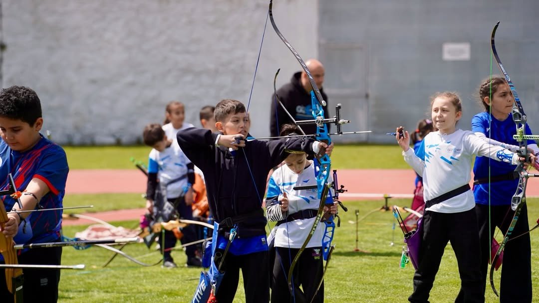🏹🇹🇷 23 Nisan Ulusal Egemenlik Ve Çocuk Bayramı Okçuluk Turnuvası Coşkuyla Sona Erdiminik Spor (2)