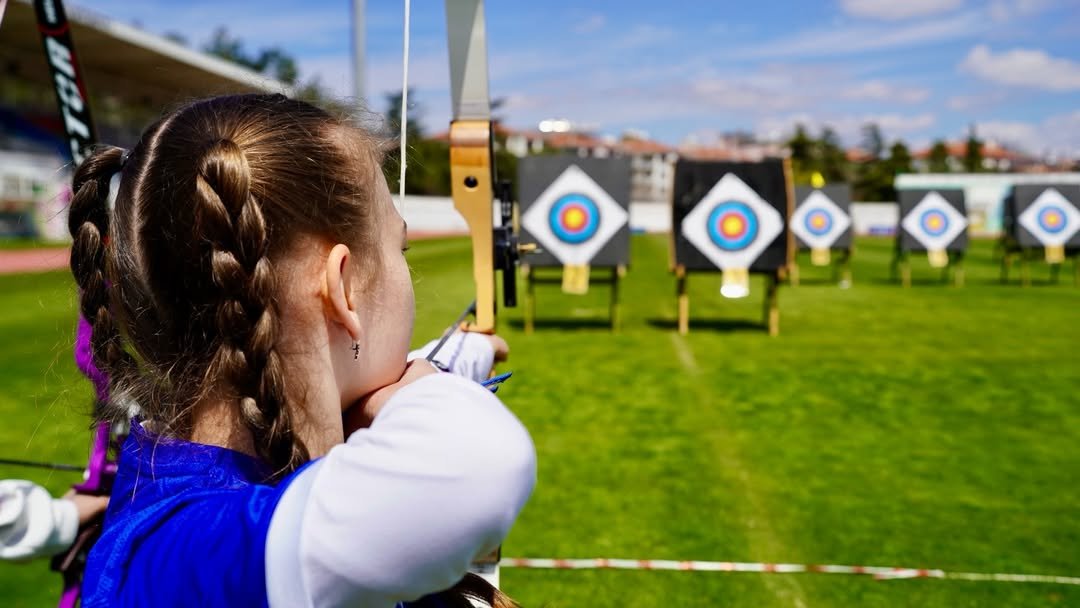 🏹🇹🇷 23 Nisan Ulusal Egemenlik Ve Çocuk Bayramı Okçuluk Turnuvası Coşkuyla Sona Erdiminik Spor (4)