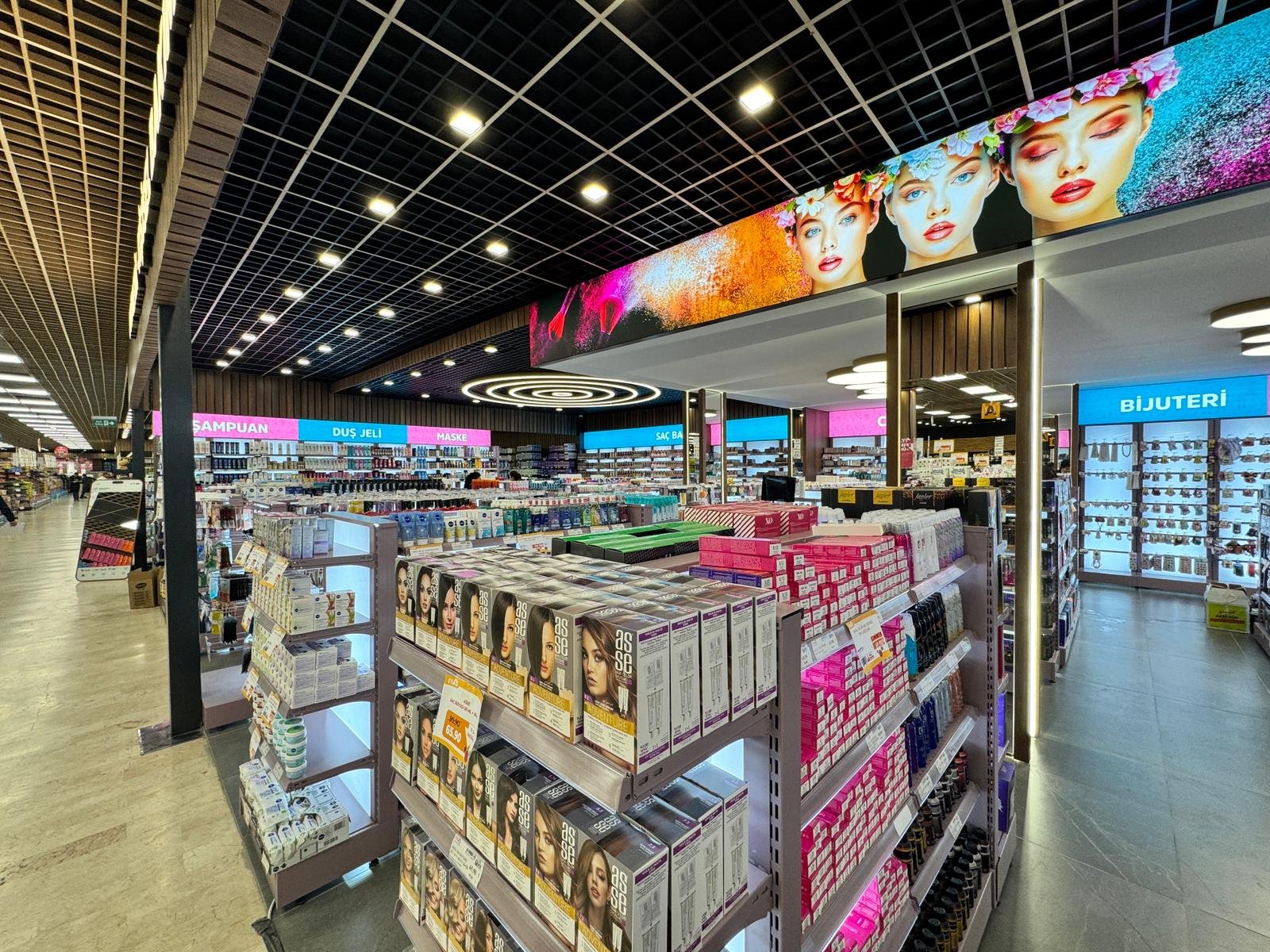 254B10Bf 1Bde 4678 A536 67D6B5236993