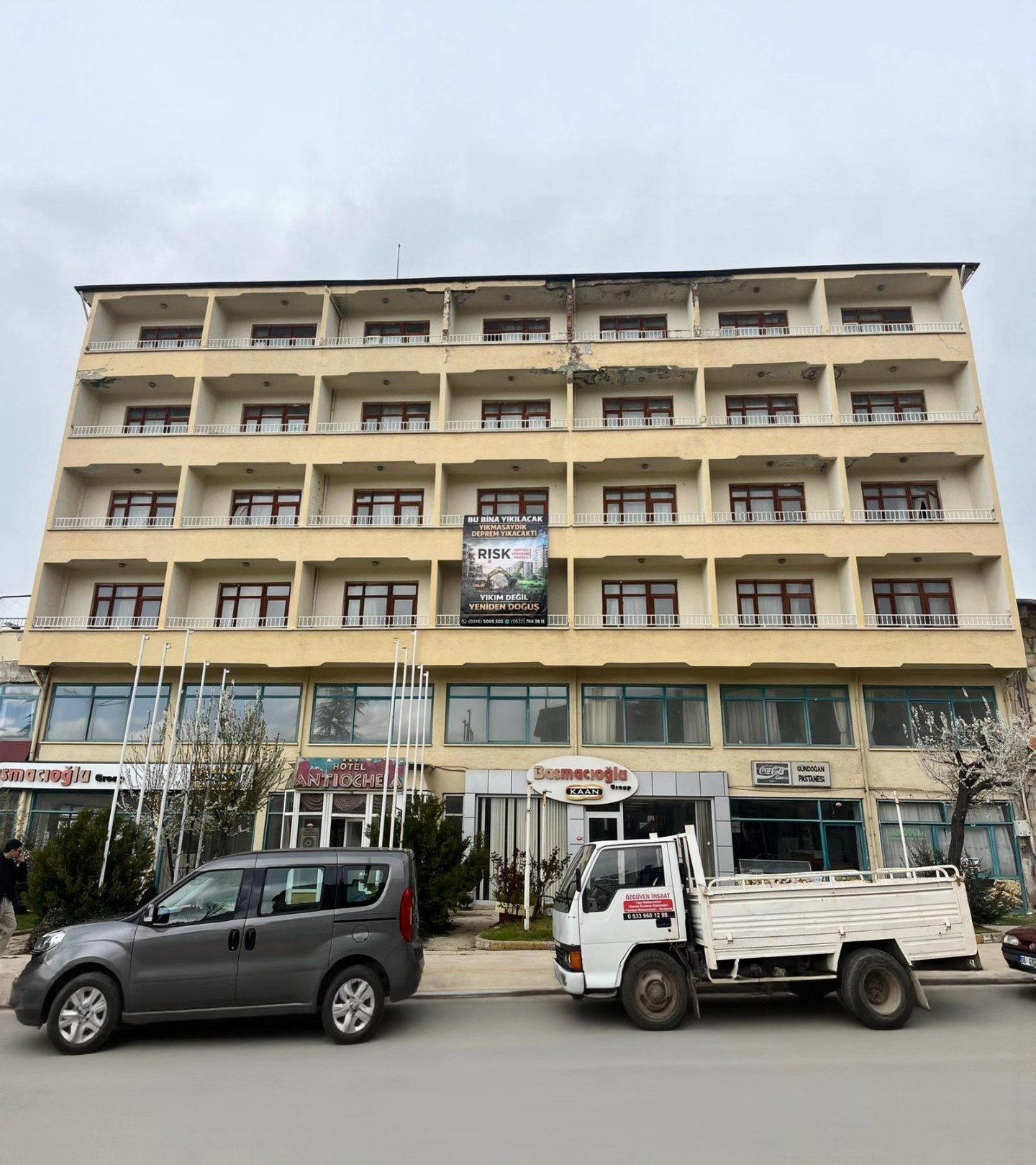 668015556 1525796079551853 2502002704074022811 N