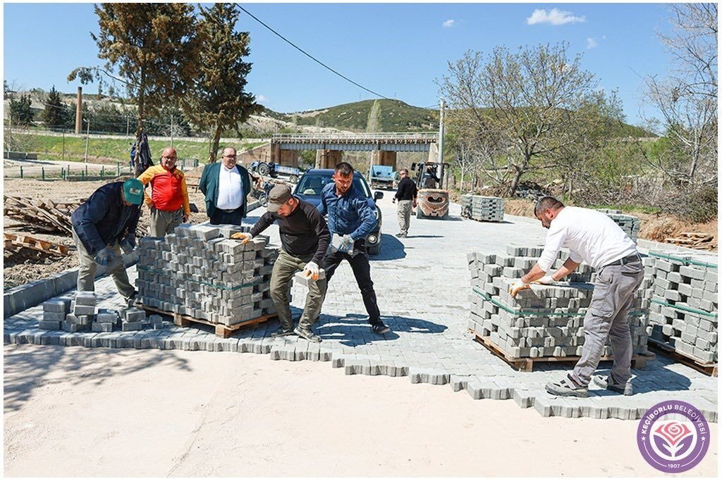 Başkan Parlak Sahada