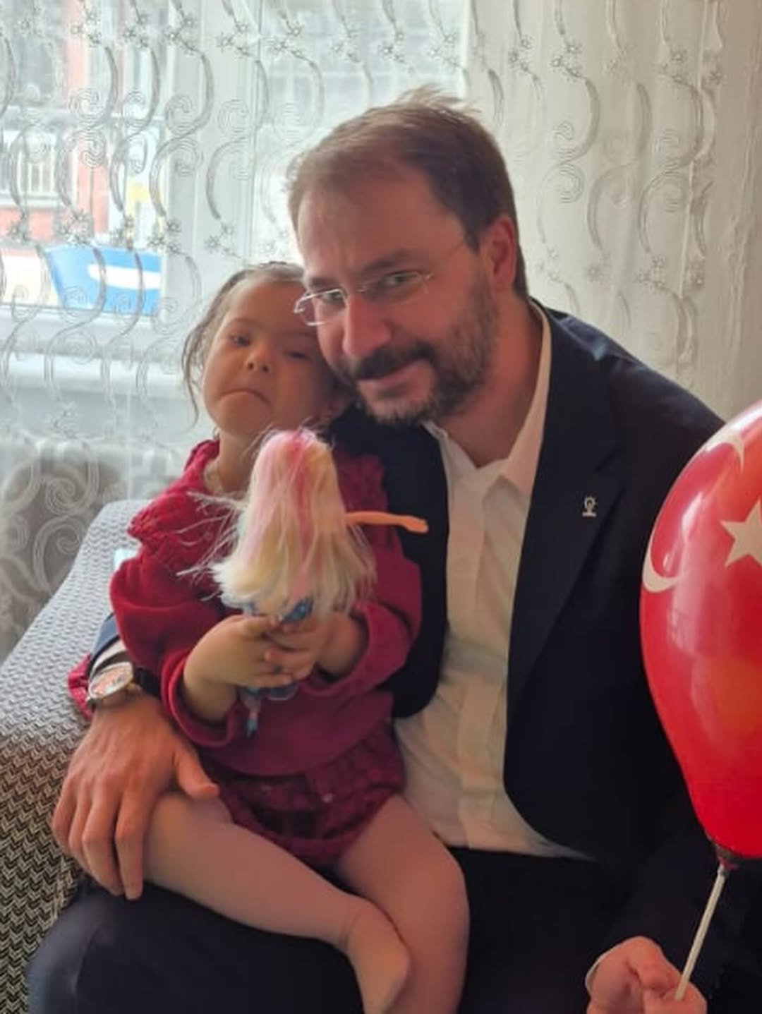 Bazı Evlerde ‘Melek’ Vardır…23 Nisan Ulusa Egemenlik Ve Çocuk Bayramında, Kadın Kolları Başkanım