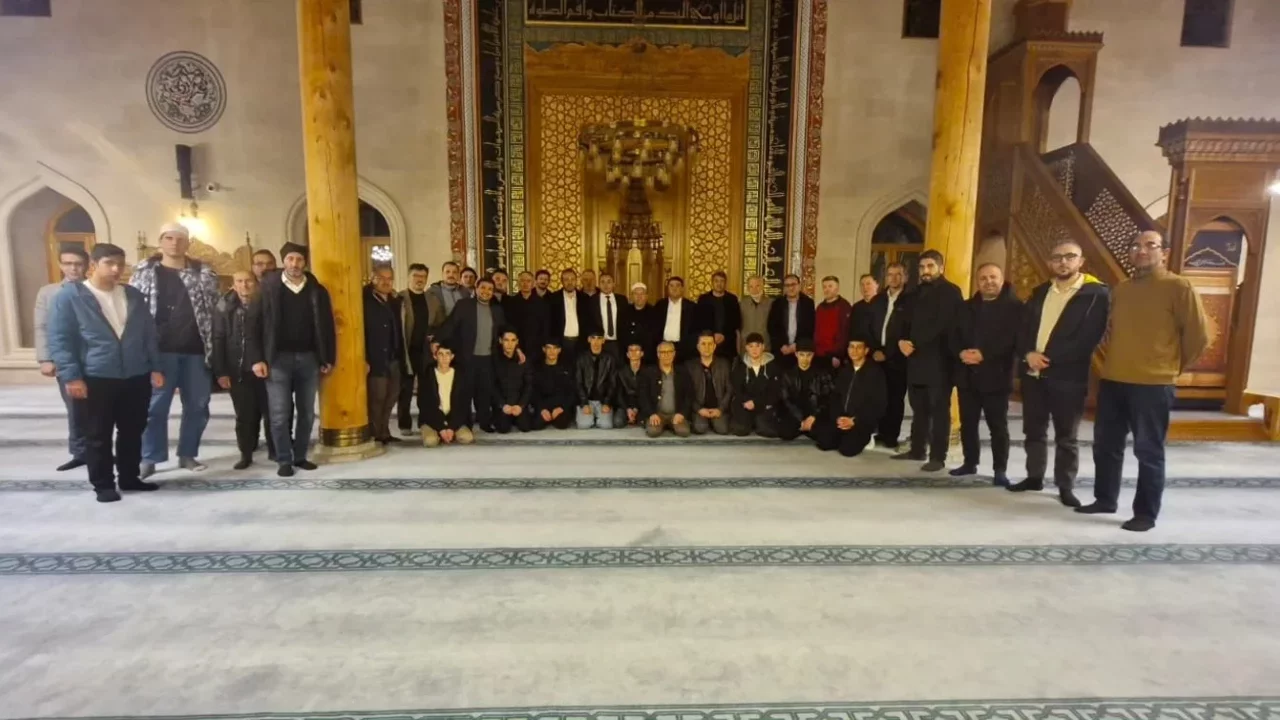 Genc Hatip Salih Derdiyok Bolge Finallerinden Dereceyle Dondu 4