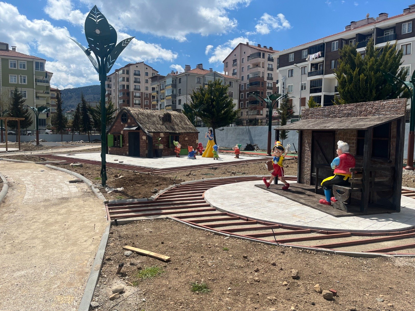 Tomurcuk Masal Parkı (9)